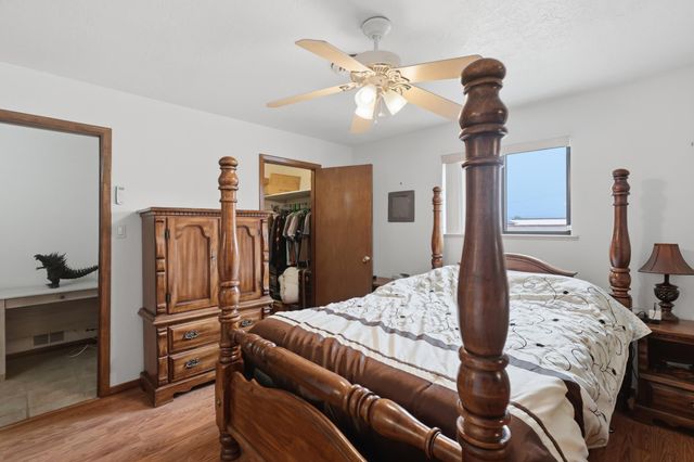 620 S 11th Street, Belen, NM 87002