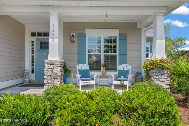 4269 Dunwoody Circle, Southport, NC 28461