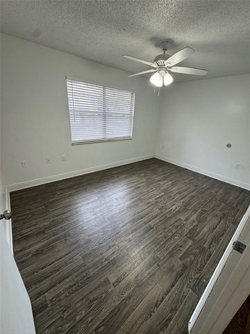 1193-1193 BENTLEY ROAD 2, Leesburg, FL 34748