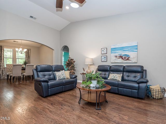 648 Hiddenbrook Drive, Durham, NC 27703