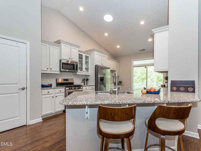 648 Hiddenbrook Drive, Durham, NC 27703
