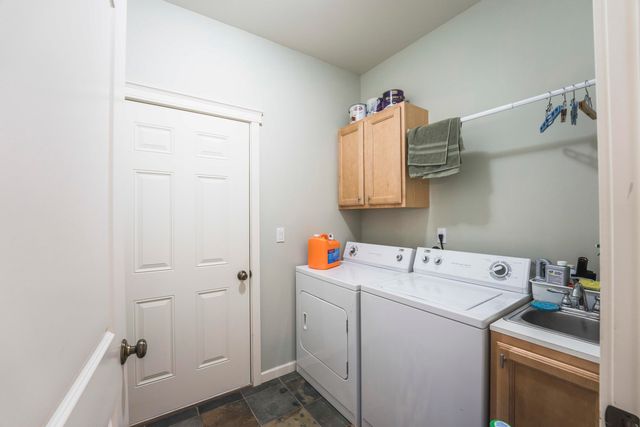 52790 Meadow Lane, La Pine, OR 97739