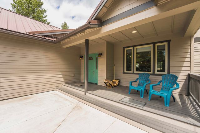 52790 Meadow Lane, La Pine, OR 97739