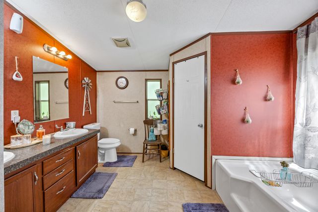 1397 Old Lytton Springs RD, Lockhart, TX 78644
