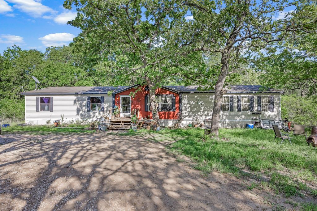 1397 Old Lytton Springs RD, Lockhart, TX 78644