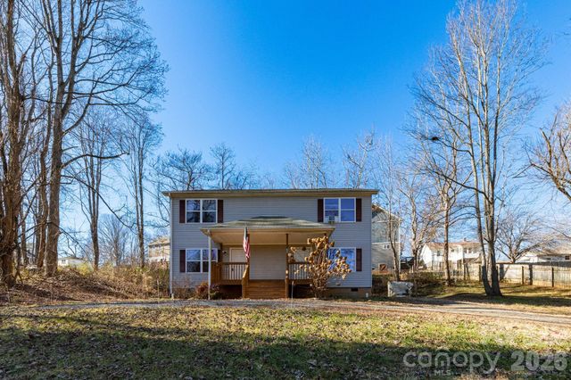 32 Rash Road, Asheville, NC 28806