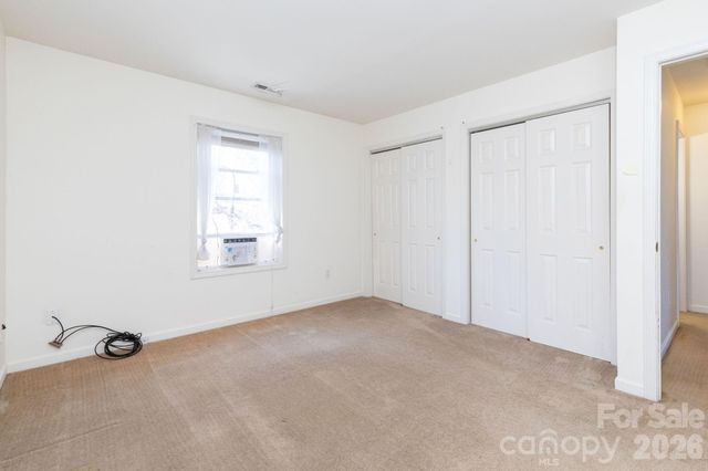 32 Rash Road, Asheville, NC 28806