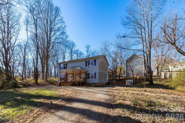 32 Rash Road, Asheville, NC 28806