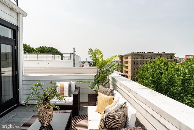 2517 ONTARIO RD NW #PH8, Washington, DC 20009