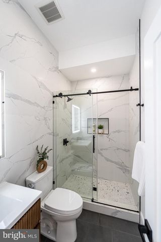 2517 ONTARIO RD NW #PH8, Washington, DC 20009