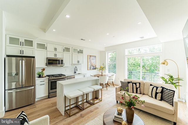 2517 ONTARIO RD NW #PH8, Washington, DC 20009