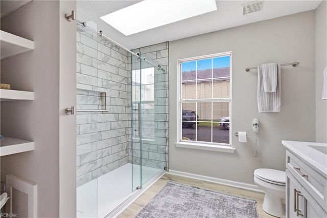 707 Whisper WALK, Chesapeake, VA 23322