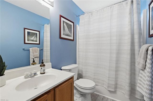 707 Whisper WALK, Chesapeake, VA 23322