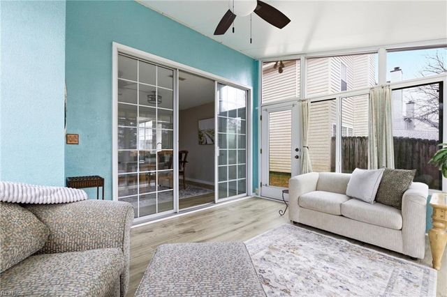 707 Whisper WALK, Chesapeake, VA 23322