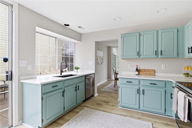 707 Whisper WALK, Chesapeake, VA 23322