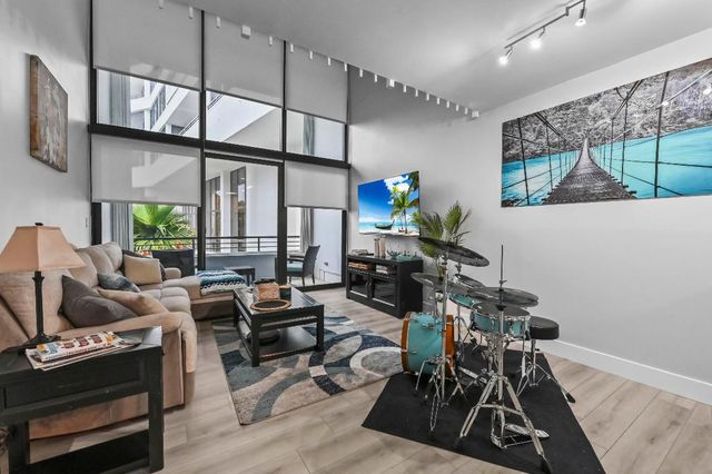 3589 S Ocean Boulevard 30, South Palm Beach, FL 33480