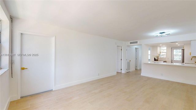 1333 E Hallandale Beach Boulevard 326, Hallandale Beach, FL 33009