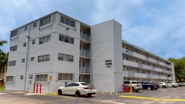 1333 E Hallandale Beach Boulevard 326, Hallandale Beach, FL 33009