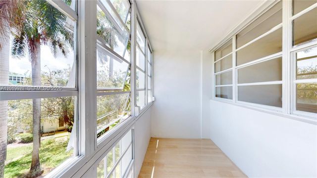 1333 E Hallandale Beach Boulevard 326, Hallandale Beach, FL 33009