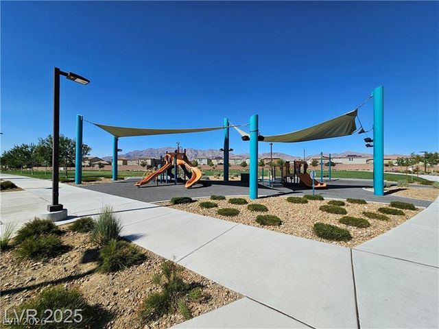 1003 Brilliant Meadow Avenue, North Las Vegas, NV 89086
