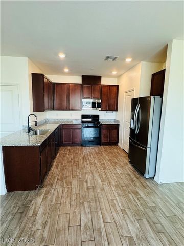 1003 Brilliant Meadow Avenue, North Las Vegas, NV 89086