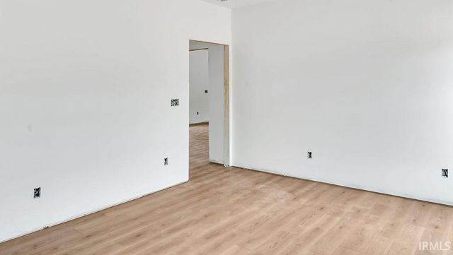 4625 N Thomas Road, Bloomington, IN 47404