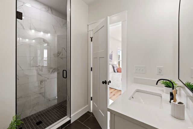 4625 N Thomas Road, Bloomington, IN 47404