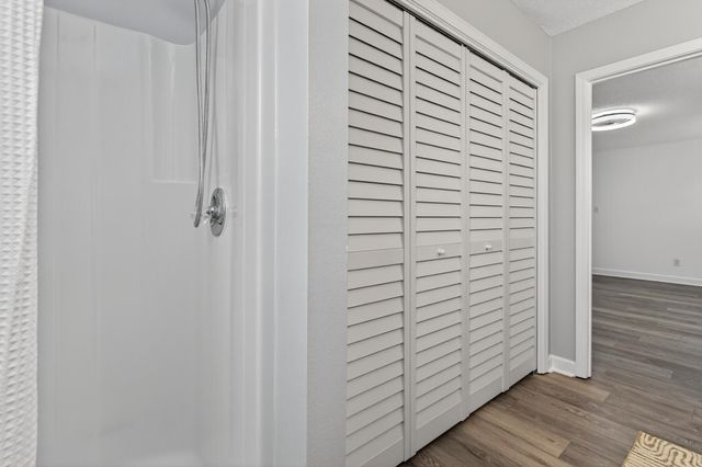 487 Cascabellas Street, Mary Esther, FL 32569