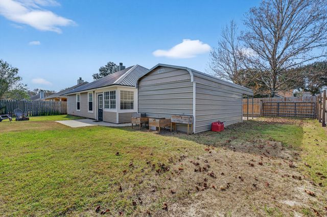 487 Cascabellas Street, Mary Esther, FL 32569