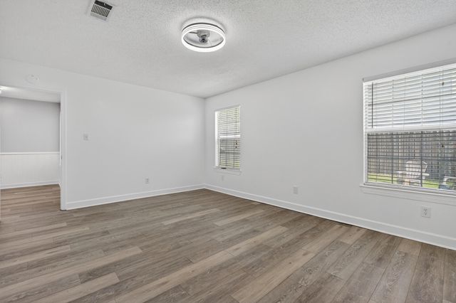 487 Cascabellas Street, Mary Esther, FL 32569