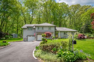 6 Shadow Lane, Norwalk, CT 06851