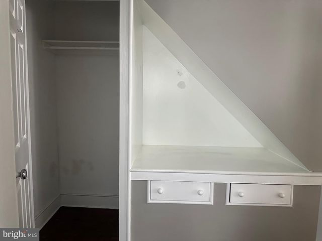 308 DELANCEY ST, Philadelphia, PA 19106