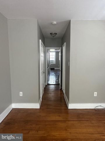 308 DELANCEY ST, Philadelphia, PA 19106