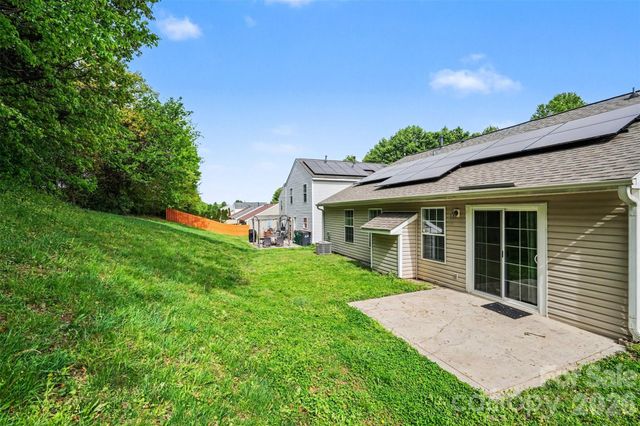 9336 Tibble Creek Way, Charlotte, NC 28227