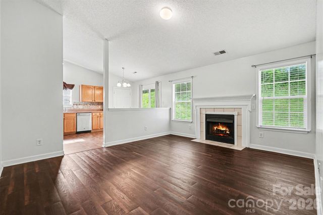 9336 Tibble Creek Way, Charlotte, NC 28227