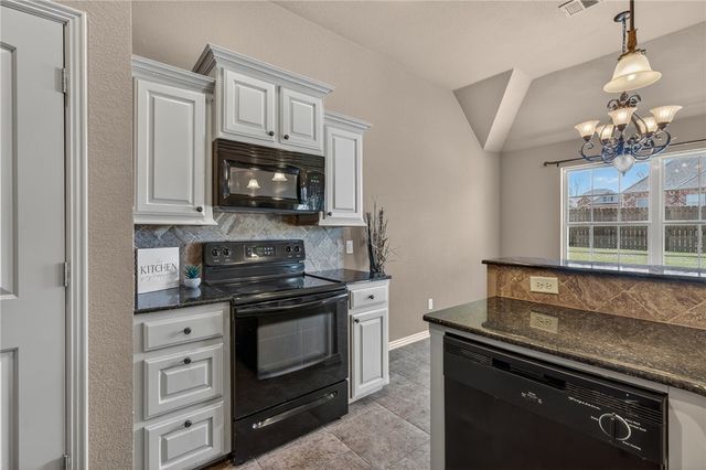 12114 Sycamore Street, Fort Smith, AR 72916