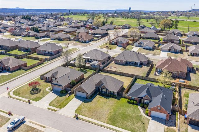 12114 Sycamore Street, Fort Smith, AR 72916