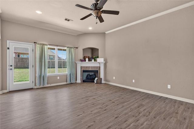 12114 Sycamore Street, Fort Smith, AR 72916