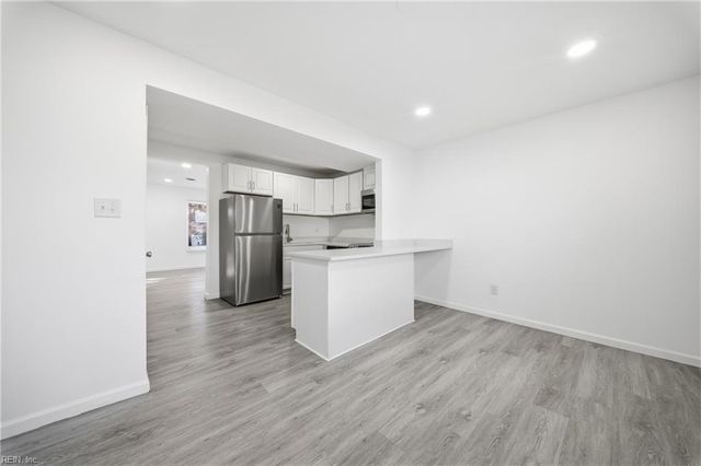 1661 Darren CIR, Portsmouth, VA 23701