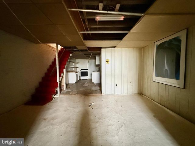 5461 DIAMOND ST, Philadelphia, PA 19131