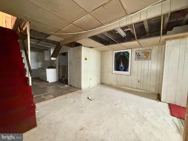 5461 DIAMOND ST, Philadelphia, PA 19131