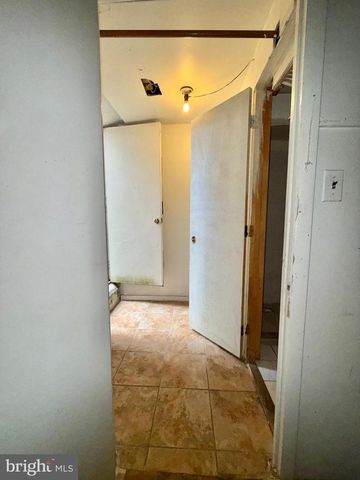5461 DIAMOND ST, Philadelphia, PA 19131