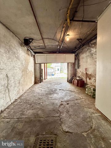5461 DIAMOND ST, Philadelphia, PA 19131