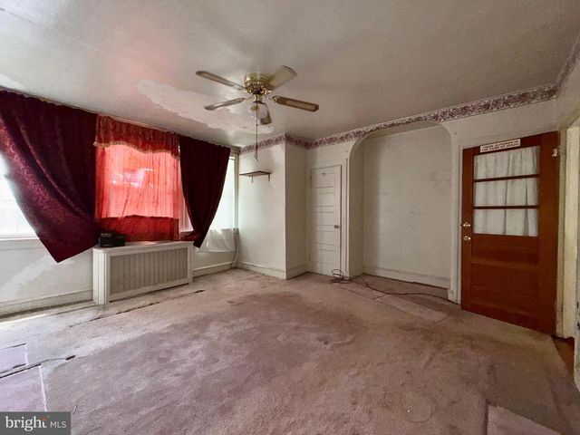 5461 DIAMOND ST, Philadelphia, PA 19131