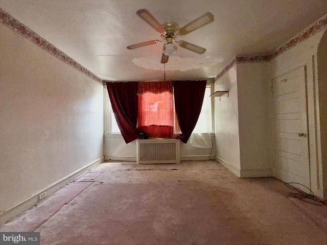 5461 DIAMOND ST, Philadelphia, PA 19131