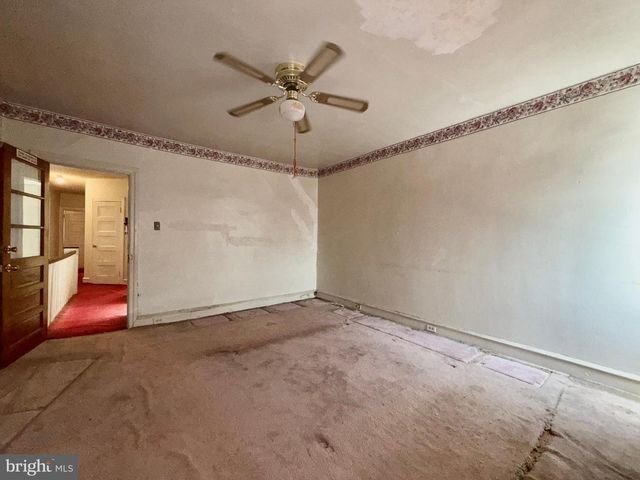 5461 DIAMOND ST, Philadelphia, PA 19131
