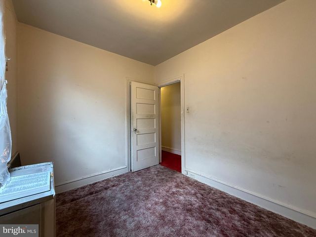 5461 DIAMOND ST, Philadelphia, PA 19131