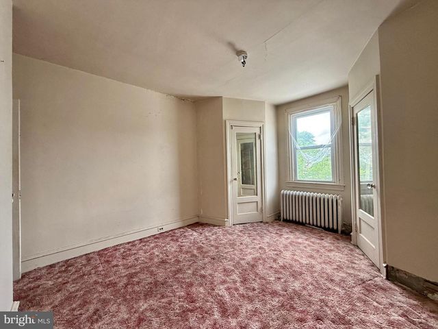 5461 DIAMOND ST, Philadelphia, PA 19131