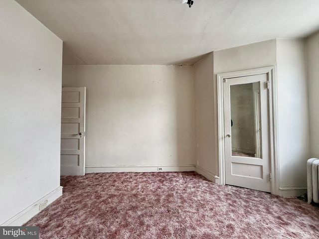 5461 DIAMOND ST, Philadelphia, PA 19131