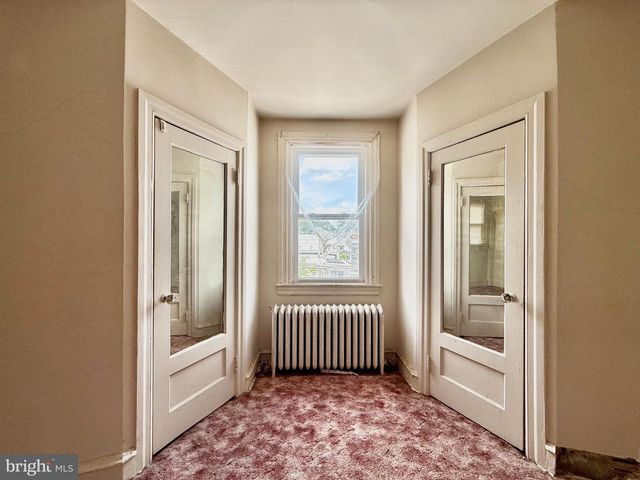 5461 DIAMOND ST, Philadelphia, PA 19131